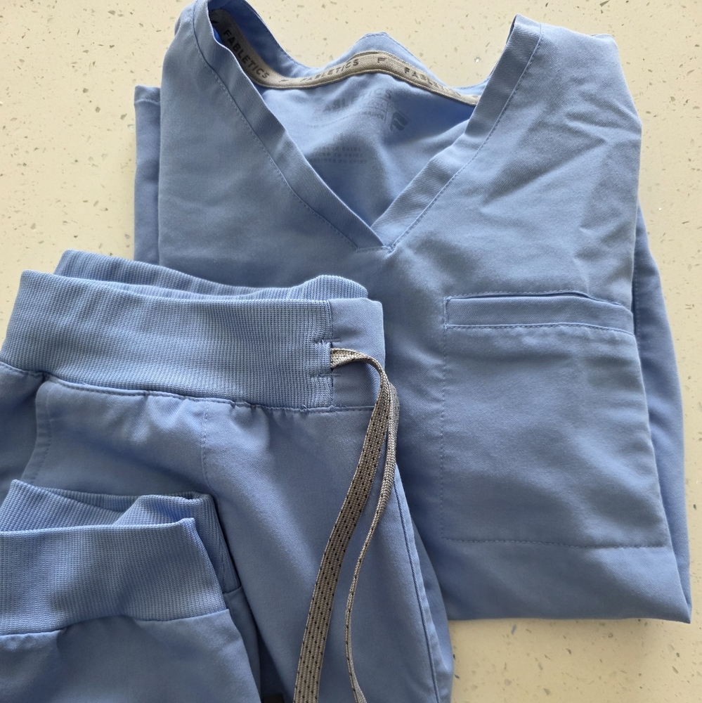 Fabletics Ceil Blue Scrub Set